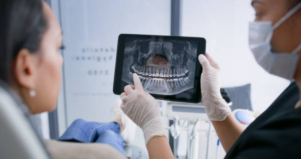 Licensed Tooth Extraction service in Mackinaw, IL - Smile Center Dentistry